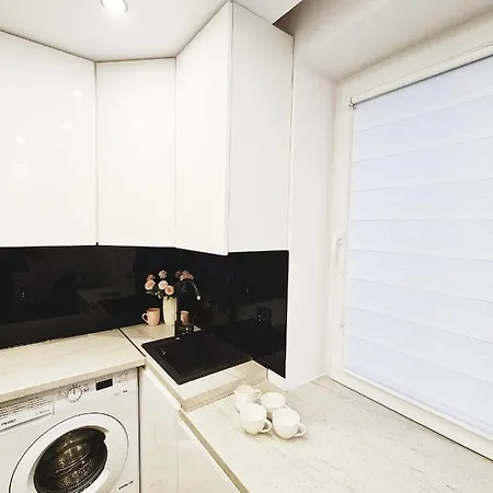 Apartamencik Nad Jeziorem Dzwon - Marcinkowo 51m1 * Мронгово