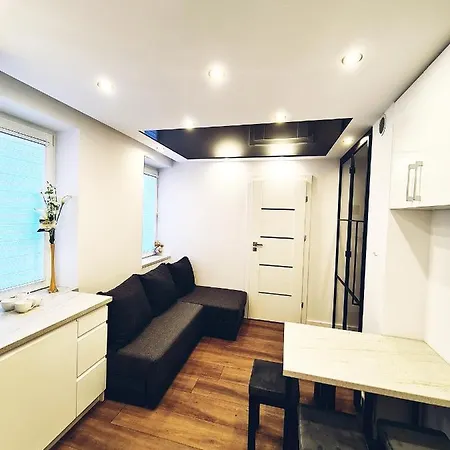 Apartamencik Nad Jeziorem Dzwon - Marcinkowo 51m1 Апартаменты Мронгово